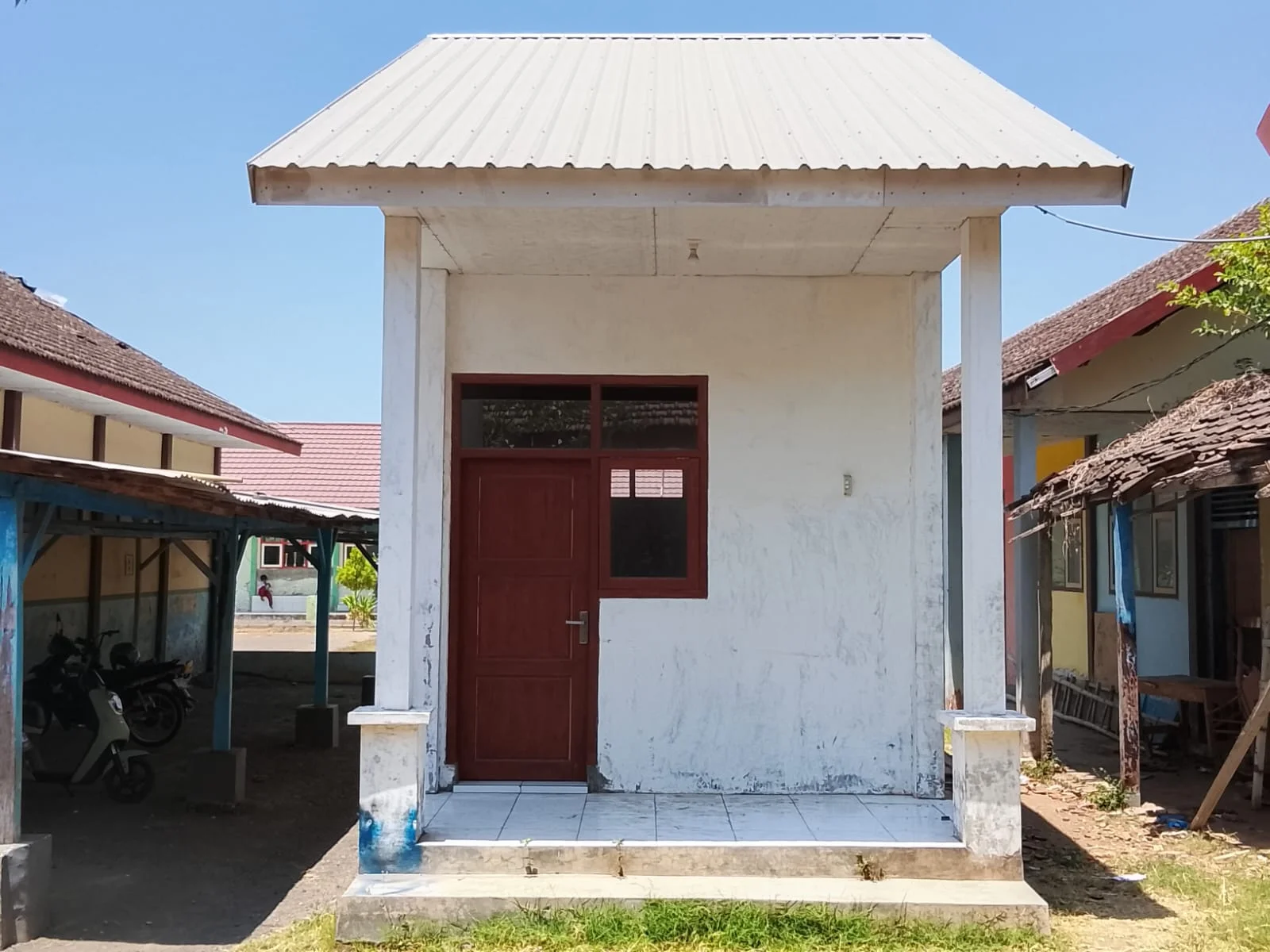 Ruang UKS ( Unit Kesehatan Sekolah )